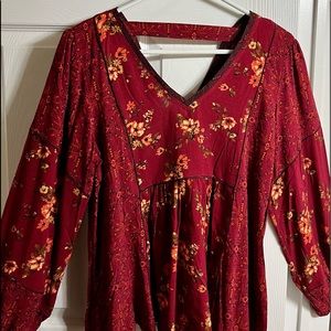 New with Tags Maurices Women’s Small Floral Blouse